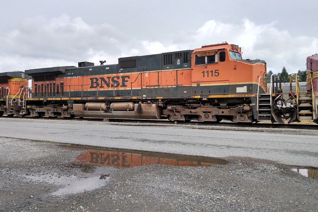 BNSF 1115